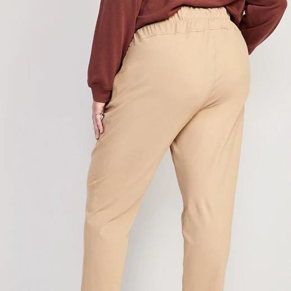 Old Navy High-Waisted Powersoft Coze Edition Slim Taper Pants for Women New - Picture 6 of 12